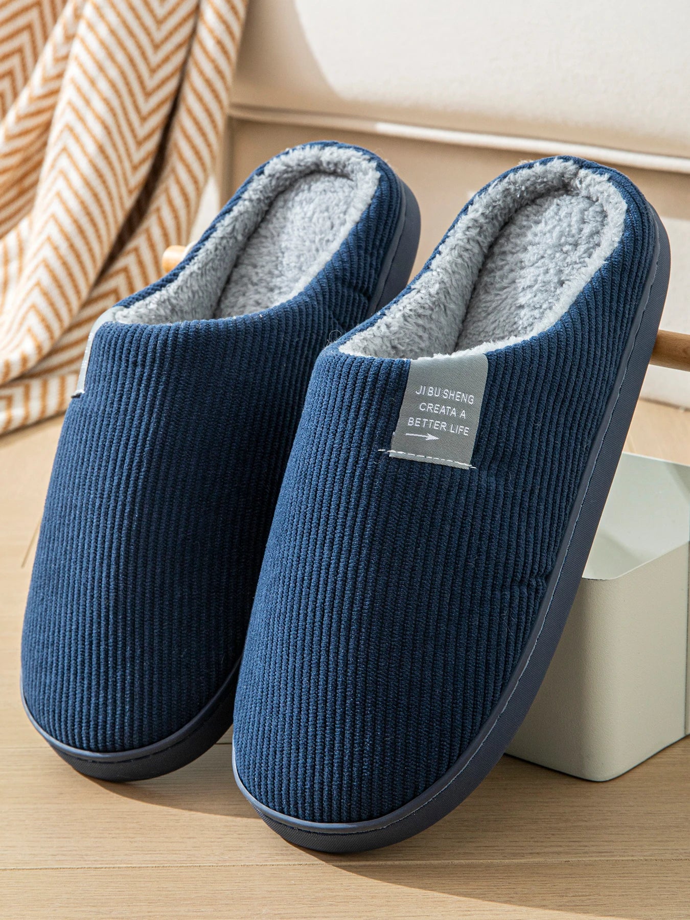 Women's Thick-Soled Soft-Soled Household Slippers Household Plush Slippers Non-Slip Warm Slippers Indoor Winter