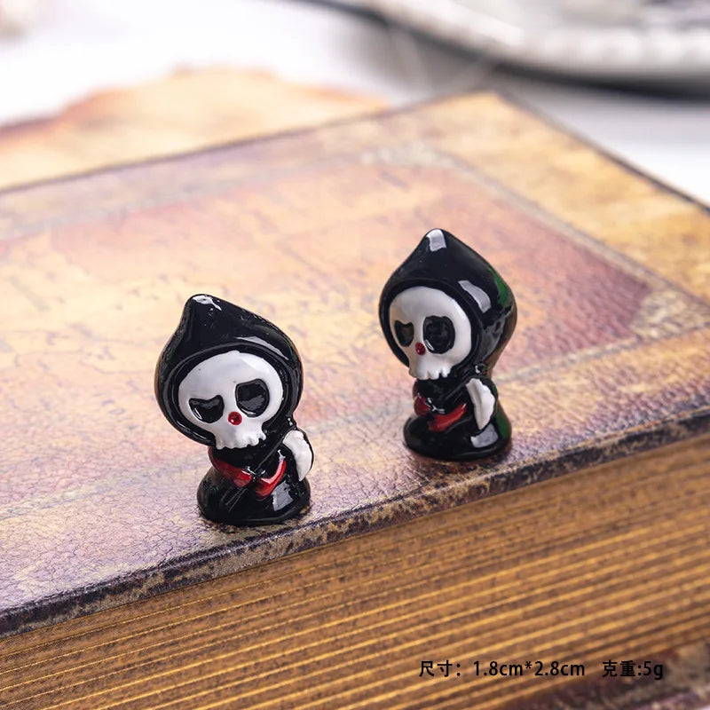 Halloween Ghost Skeleton Small Ornament Desktop Decoration Mini Crafts Miniatures Home Room Tablektop Decoration Figurines