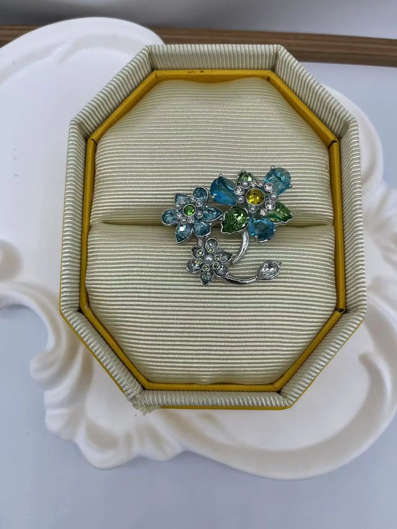 2025 New Color Jewelry Set Necklace Earrings Bracelet Exquisite Luxury Charm Gift Women's Accessories Wedding Gift