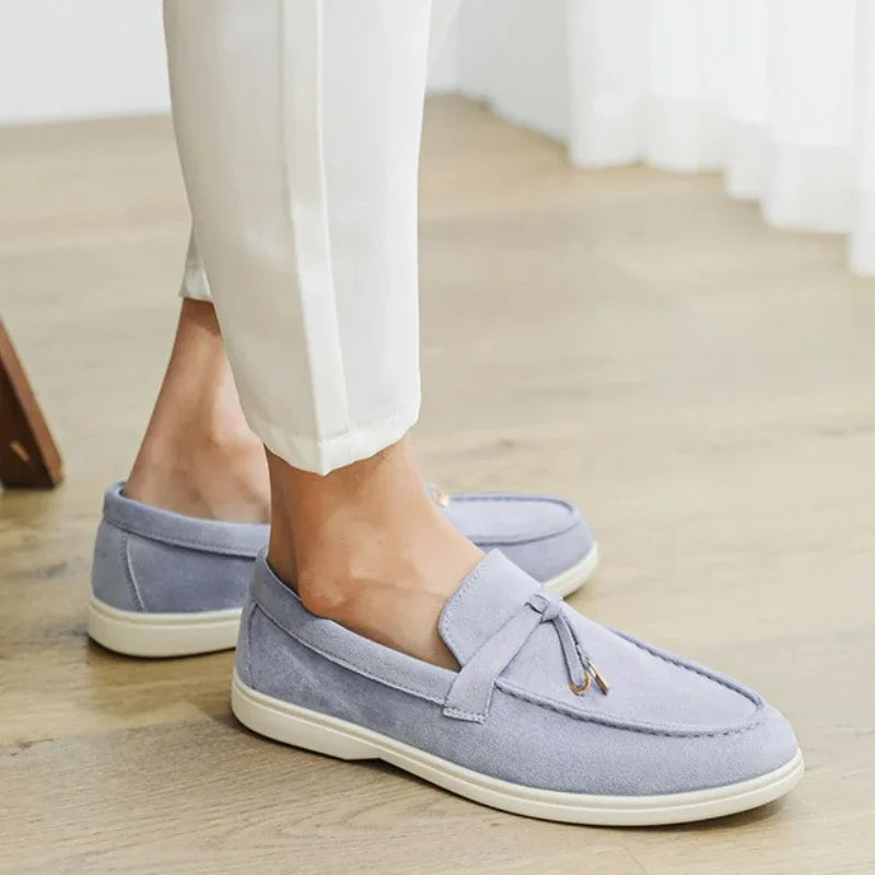 New Men's Shoes Suede Loafers Fashionable British Men's Casual Shoes Moccasins Outdoor Driving Shoes Handmade Slip Flat Shoes