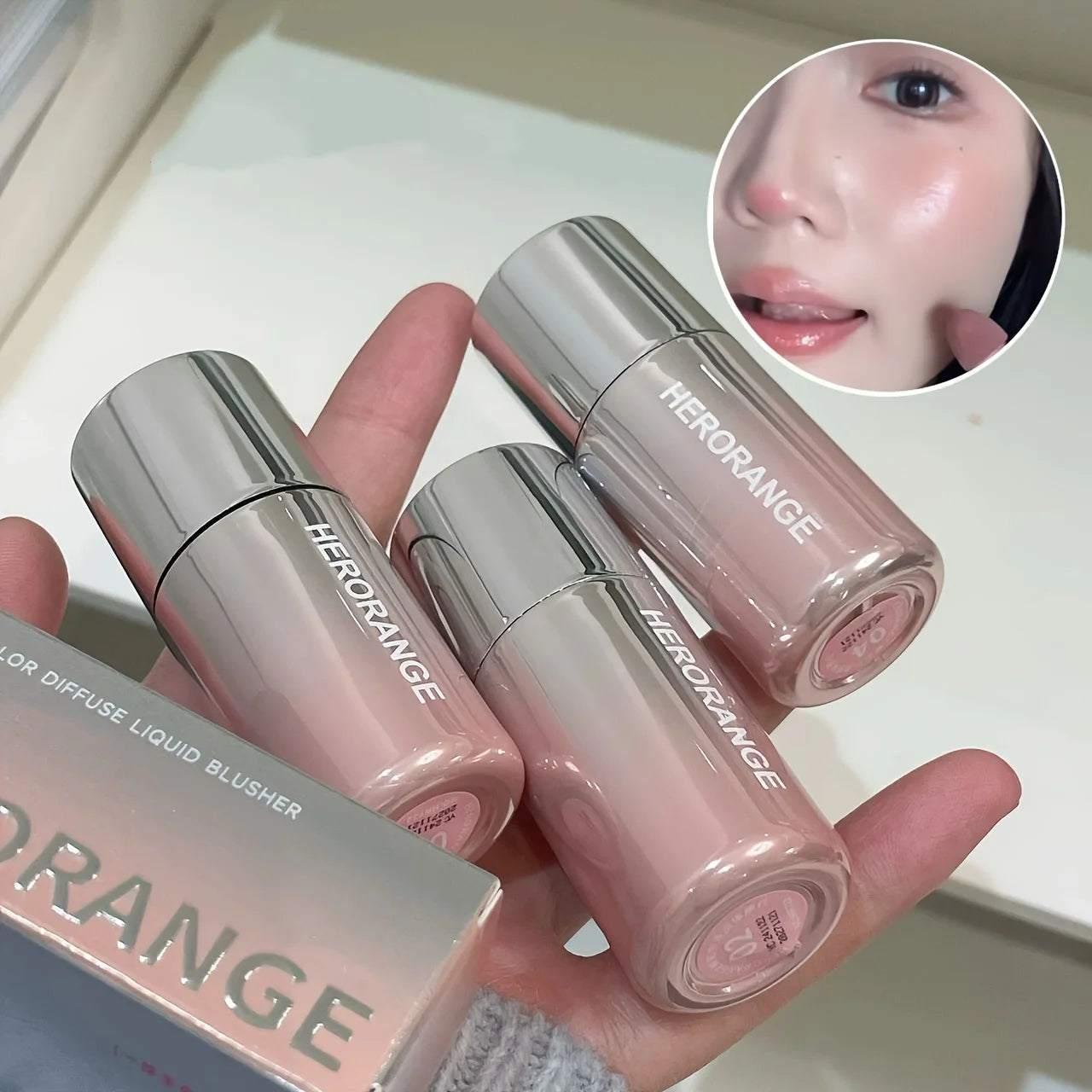 Herorange Liquid Blush Stick, with Sponge Tip, Suitable for Lips and Cheeks, Waterproof and Long-Lasting Color Correction, Suitable for All Skin Color, with Brightening Effect, Birthday Gift, Valentine's Day Gift Net Content