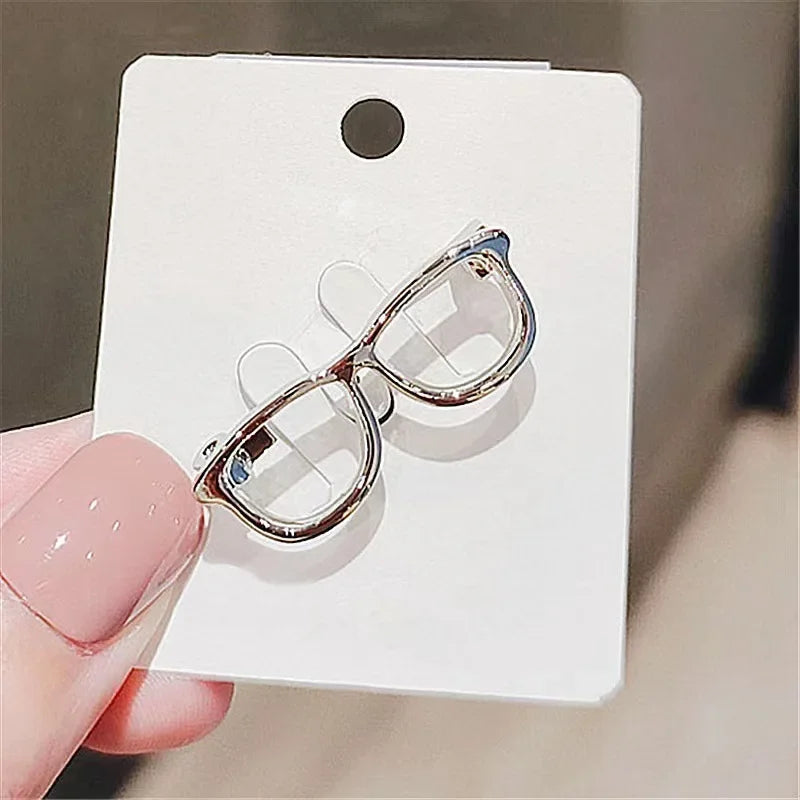 High-end Suit Accessories Buckle Mini Glasses Brooch for Women A Must-Have Accessory Ins Trendy Personality Funny Pin Collar Pin