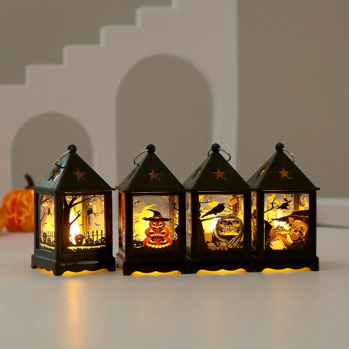 Halloween Oil Lamp，LED Electronic Wax Candle Light，Handheld Lantern，Party Atmosphere Props，Luminous Ornaments