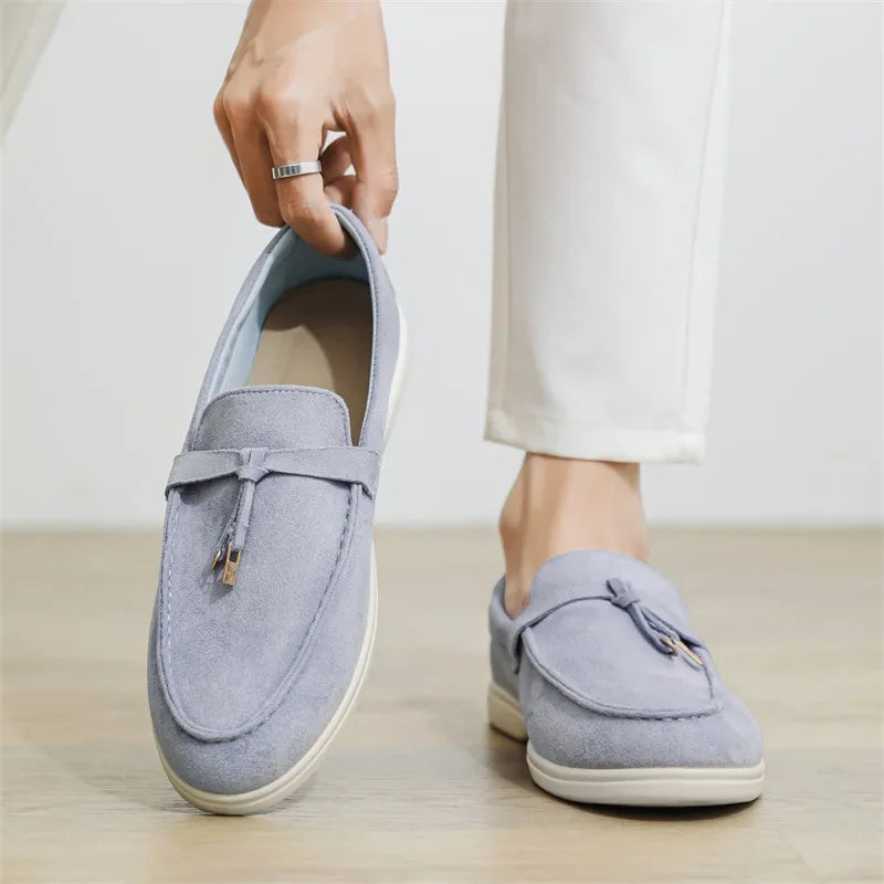 New Men's Shoes Suede Loafers Fashionable British Men's Casual Shoes Moccasins Outdoor Driving Shoes Handmade Slip Flat Shoes