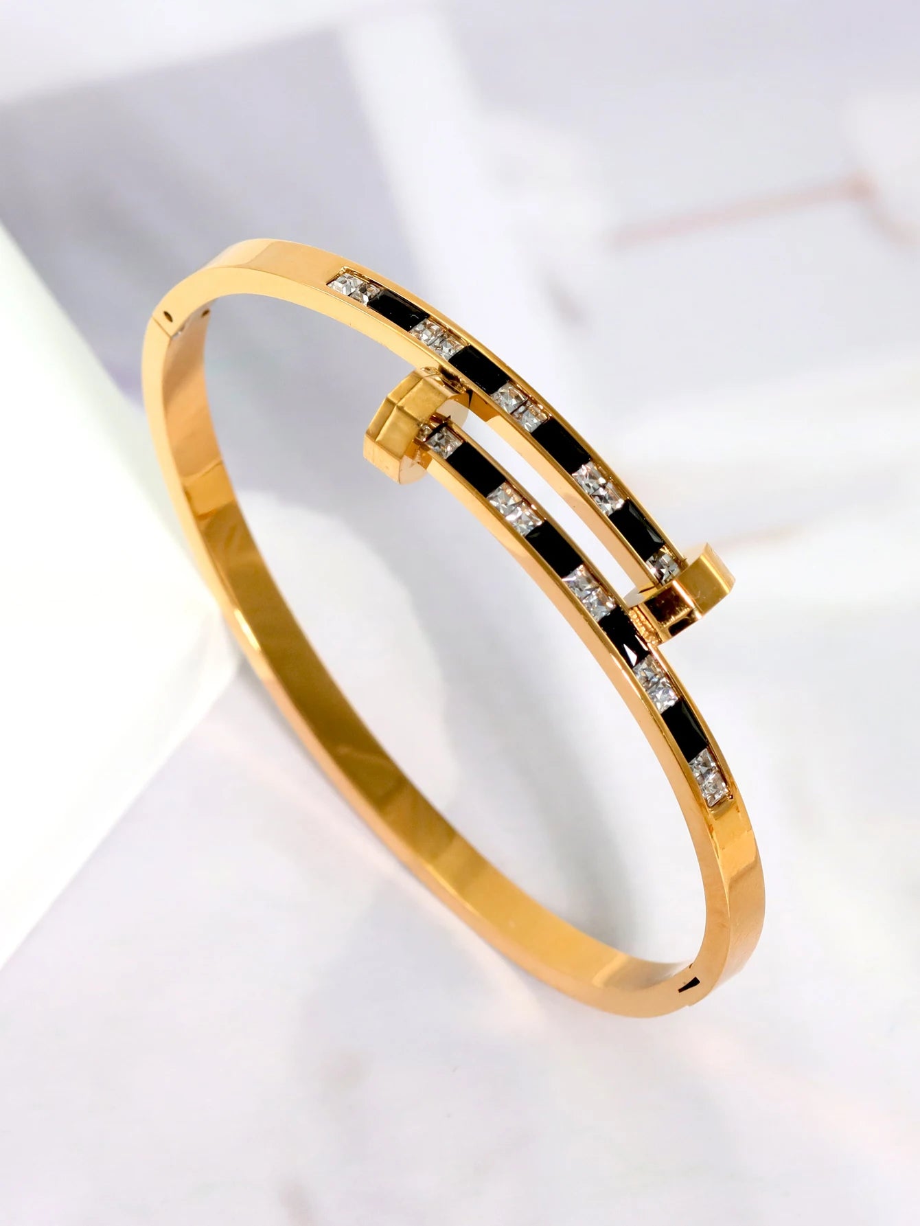 3Pcs/Sets Stainless Steel Clover Flower Cross Nail Bracelet for Women Leisure Wedding Jewelry Party Holiday Valentine's Day Gift