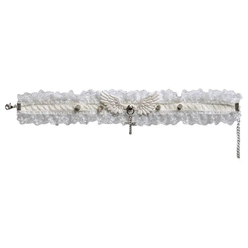 Sexy White Lace Necklace Accessories Punk Rivet Cross Clavicle Chain Romantic Angel Wings Choker Necklace for Women Jewelry