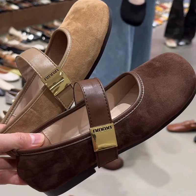 Shallow Mouthed Flat Sole Single Shoe for Women 2025 New Spring and Autumn Soft Sole Bean Shoes Round Toe Retro Mary Jane Shoes