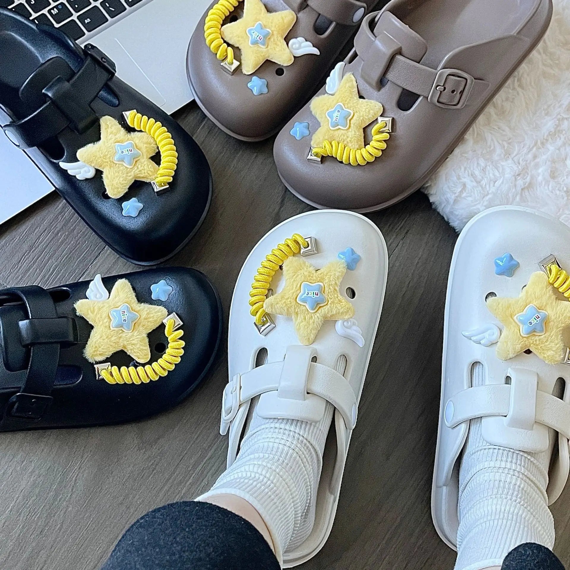 Top selling hole shoes with a high-end feel, non slip slippers for external wear, breathable half toe cap sandals