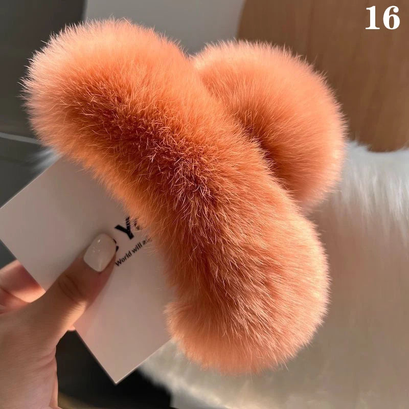 Winter Faux Fur Hair Claw Rabbit Hair Hairpins Plush Hair Clip Barrette Crab Headwear For Women Girls Hair Accessories