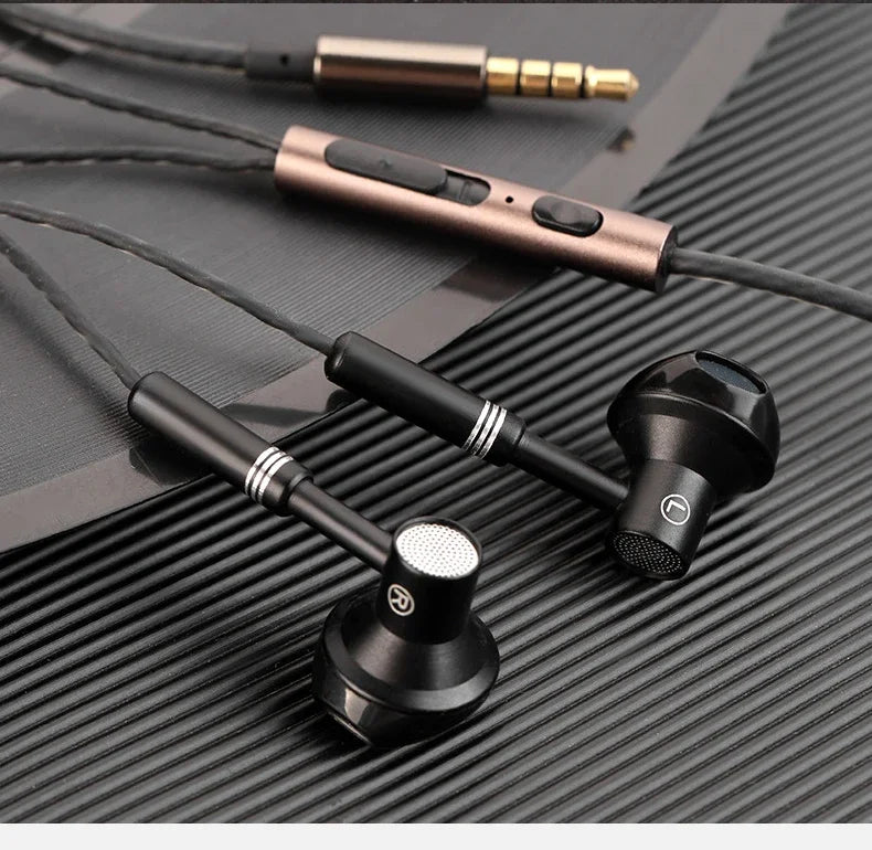 Wired Headphones Bass 9D Stereo Earphones Mic Headphone Headset in-ear Wire Earphon Earbud Phone Headset with Microphone