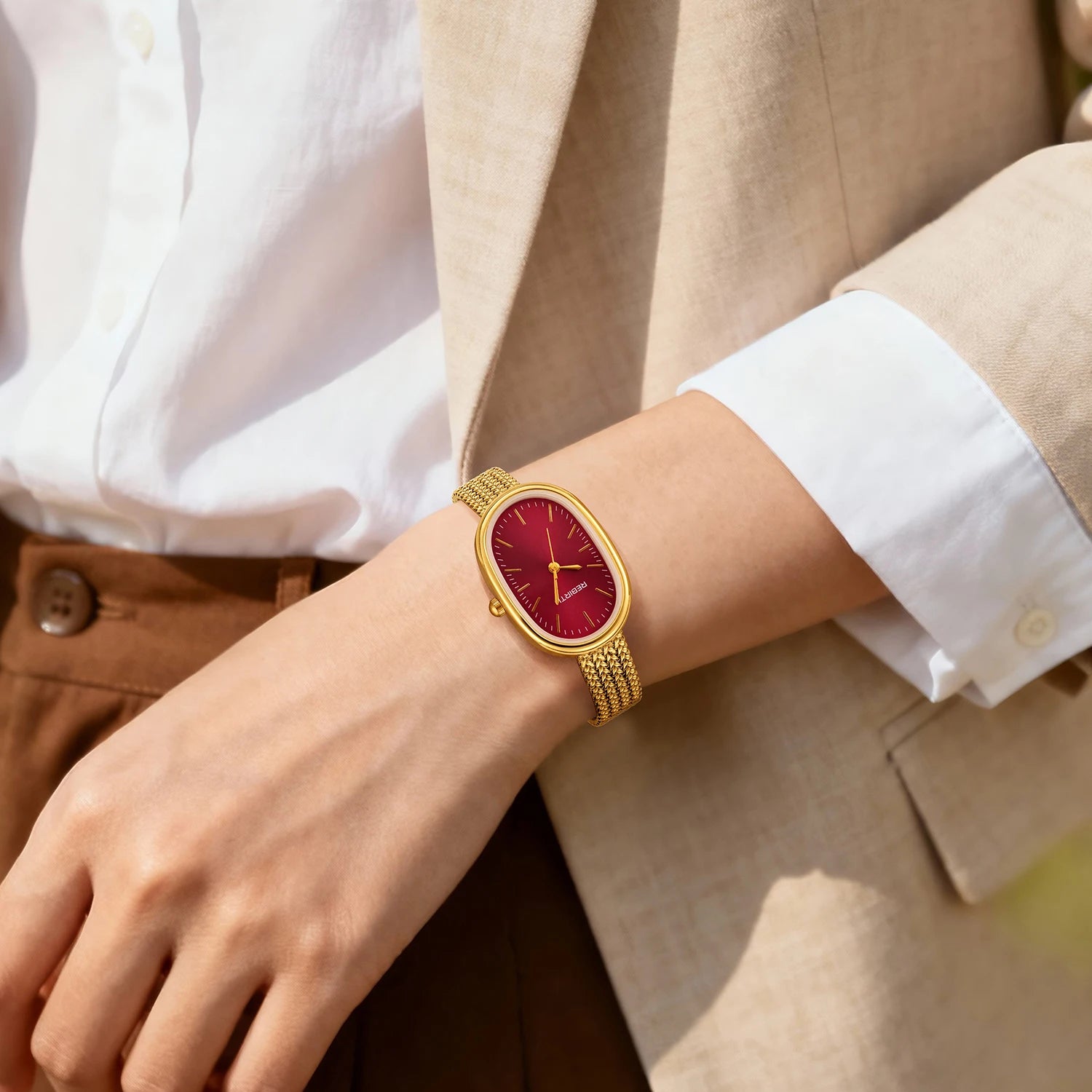 Women's Simple, Fashionable, Business-Like and Elegant Quartz Watch Is Suitable for Daily Wear