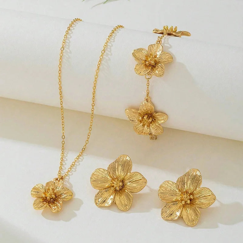Fashionable And Elegant Jewelry Set, Flower Pendant Necklace, Bracelet, Earrings, Simple Five-Petal Flower Choker Necklace