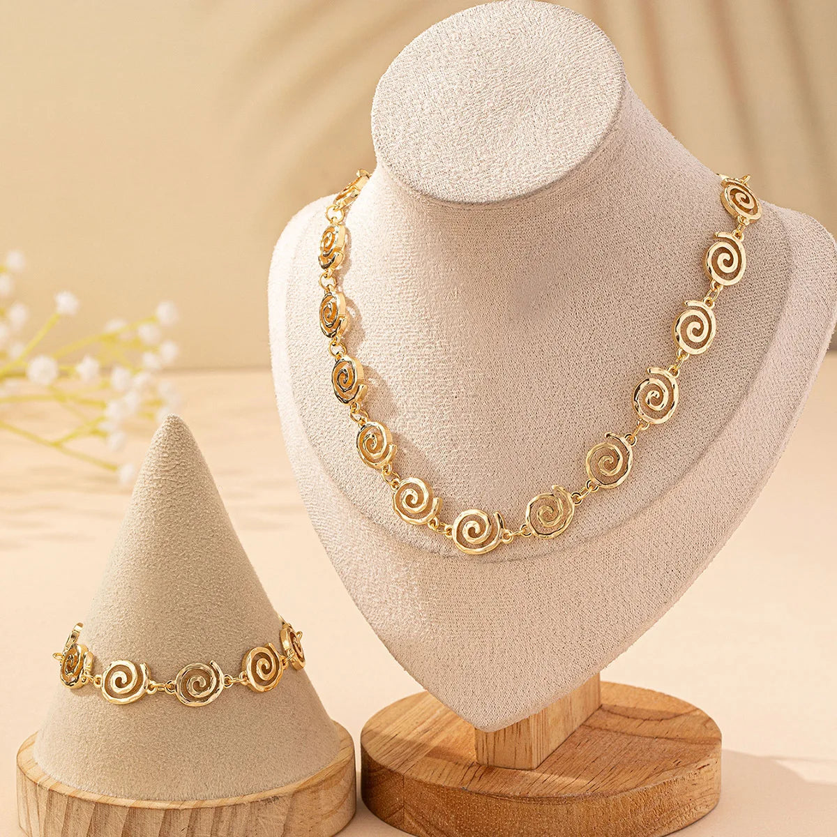 Jewelry Set For Women Fashion Symbol Geometric Necklace Bracelet Elegant Temperament Holiday Party Gift AS016
