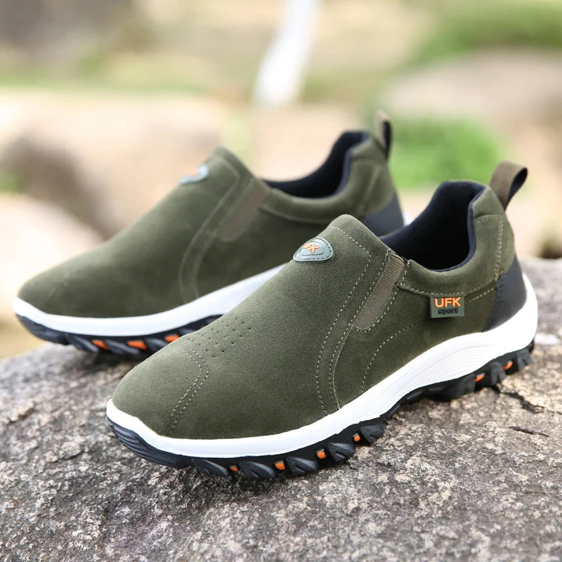 2025 New Men's Casual Sports Shoes for Outdoor Walking, Lightweight, Fashionable, and Comfortable Shoes, Size 38-50 Plus