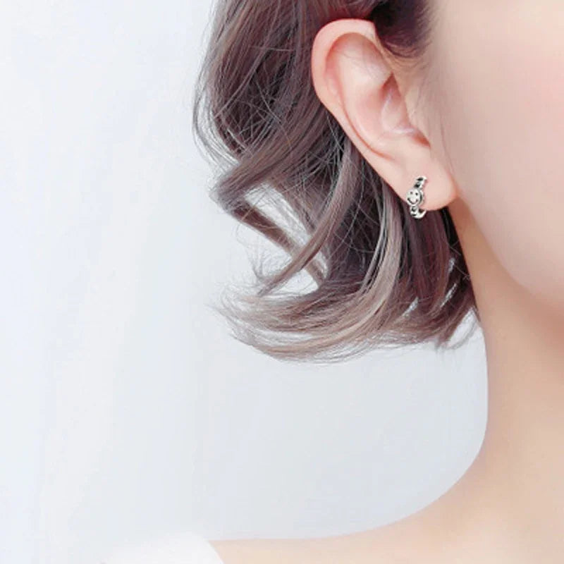 925 sterling silver retro Smile earrings new female niche design luxury premium earrings