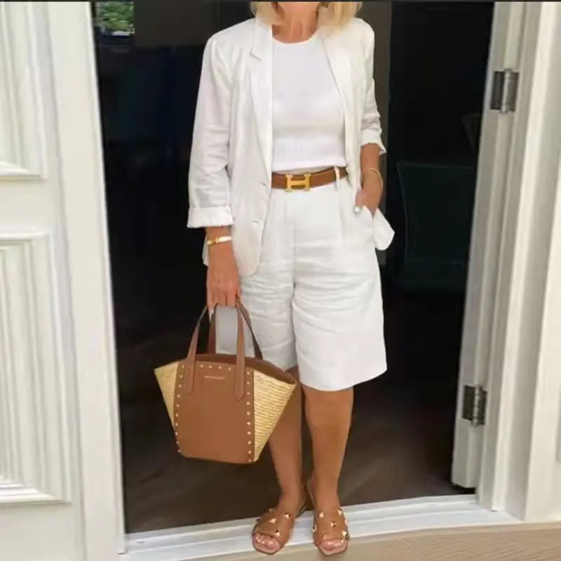 Women's suit two-piece set 2025 spring new women's fashion casual commuting solid color cardigan top shorts two-piece set