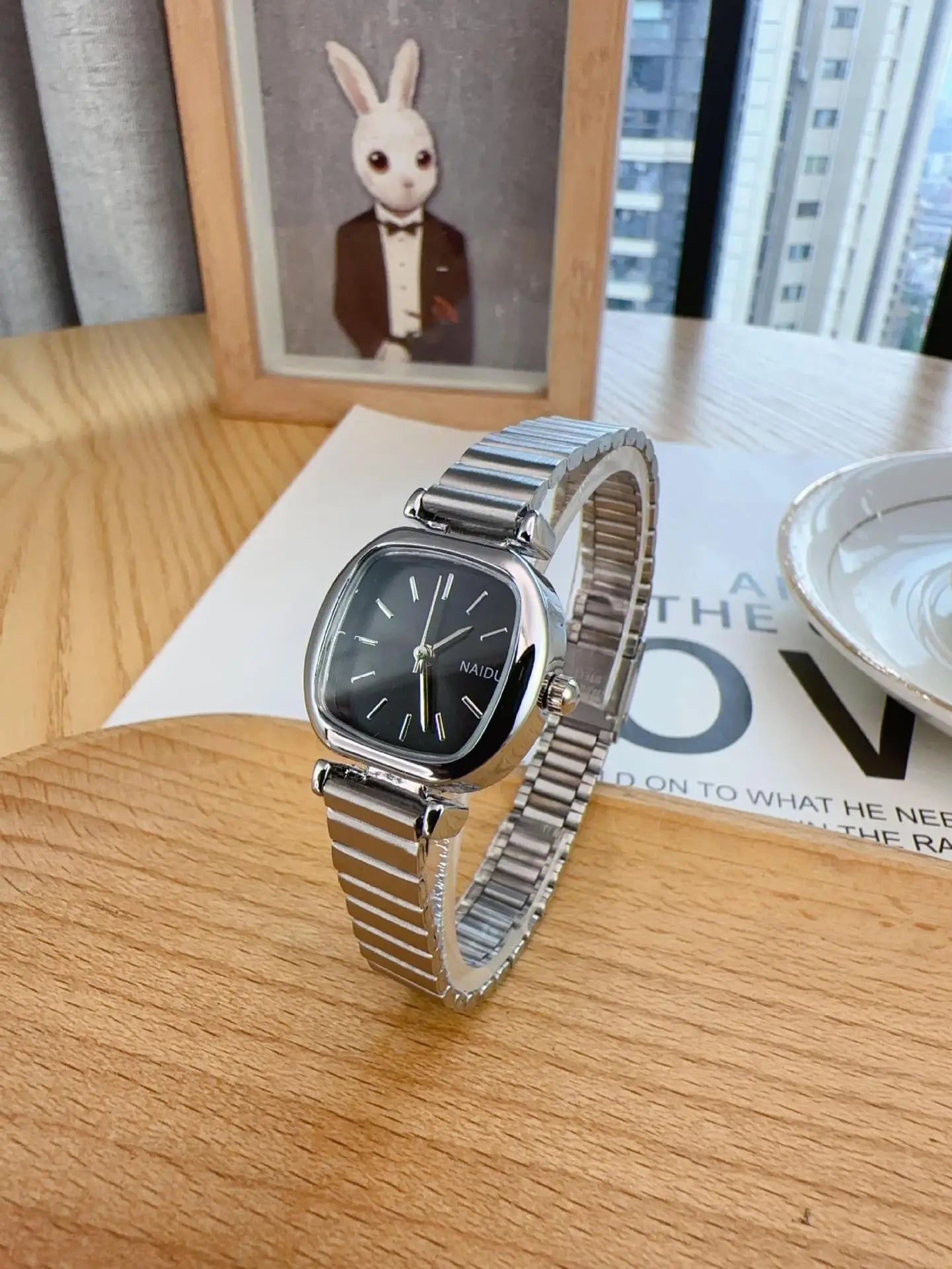 Women's Watch Simple Temperament Small Dial Square Student Wrist watches Fashion Ladies' Watches Clock Gift