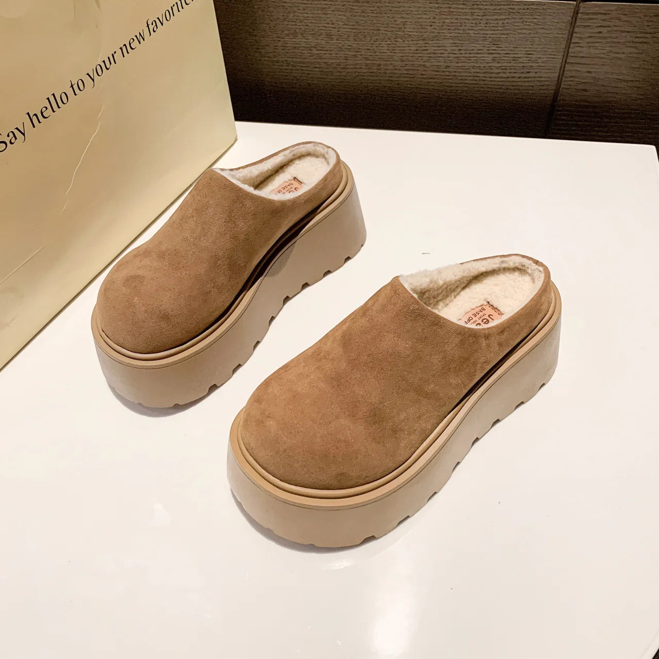 Shoes Woman 2025 House Slippers Platform Pantofle Cover Toe Winter Footwear New Slides Female Shoes Womens Slippers Outdoor Plat