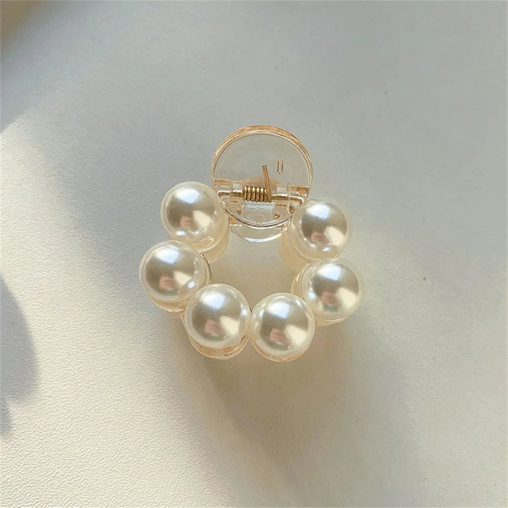 1PC Elegant Pearls Beads Hairpin for Women Headwear Horsetail Hair Clips Hair Crab Accessories Fashion Geometric Hair Claw