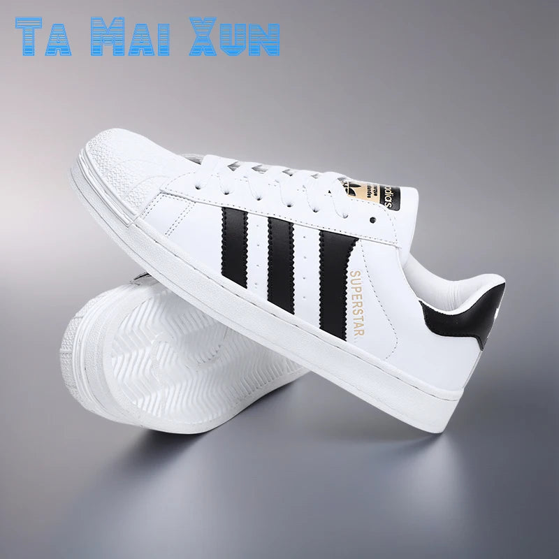 Couple Boardshoes Simple Basics Versatile Comfy Casual Light Walking Shoes New Hot Selling Men Women Student Little White Shoes
