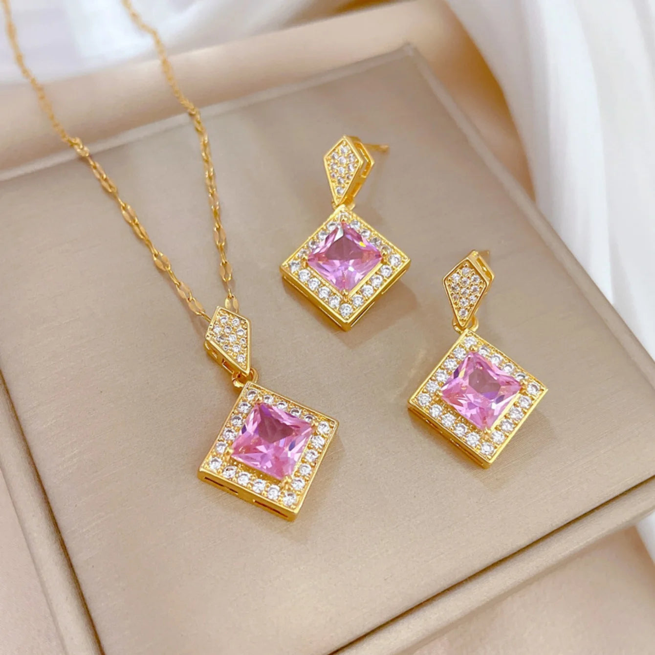 Exquisite Geometry Square Necklace Earrings Jewelry Set Charm Ladies Jewelry Fashion Bridal Accessory Set Romantic Gift