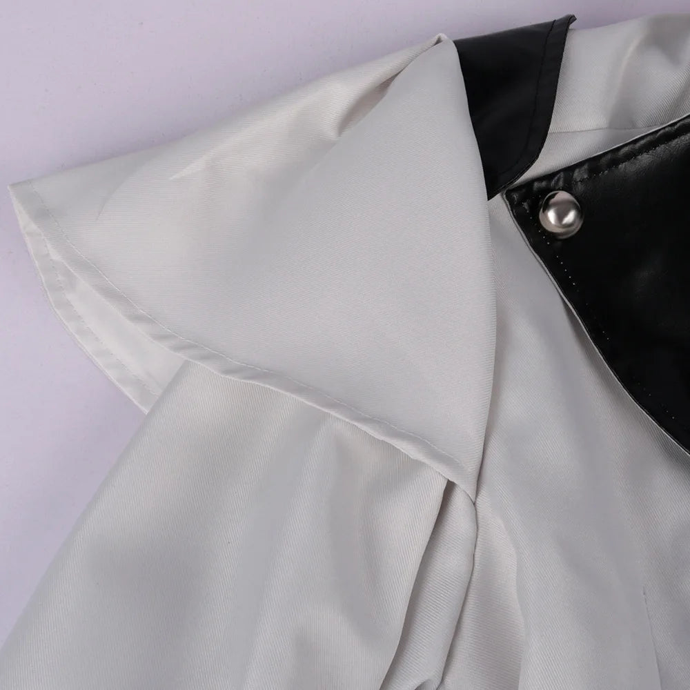 Halloween cosplay: a medieval stage performance costume with a split windbreaker, hat, and scepter for a palace banquet