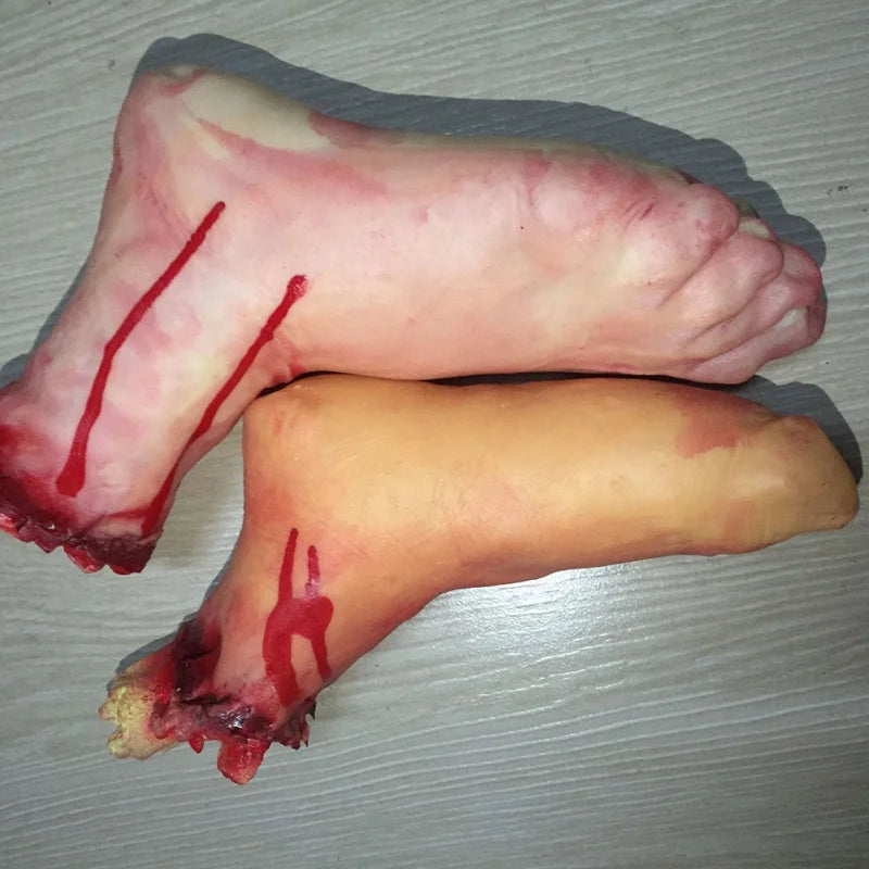 Halloween Props Horrible Blood Broken Fake Limbs Fingers Legs Arm Feet Latex Tricky Toys For Haunted House Decorations