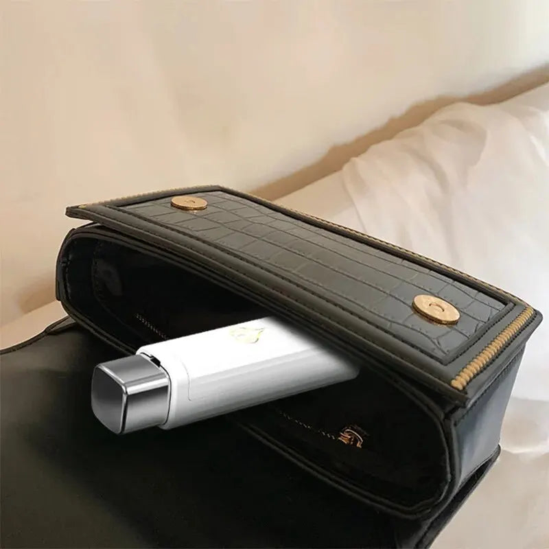 Small Floss Storage Box Household Portable Automatic Pop-up Dental Floss Storage Box Can Carry-on Easy to Use