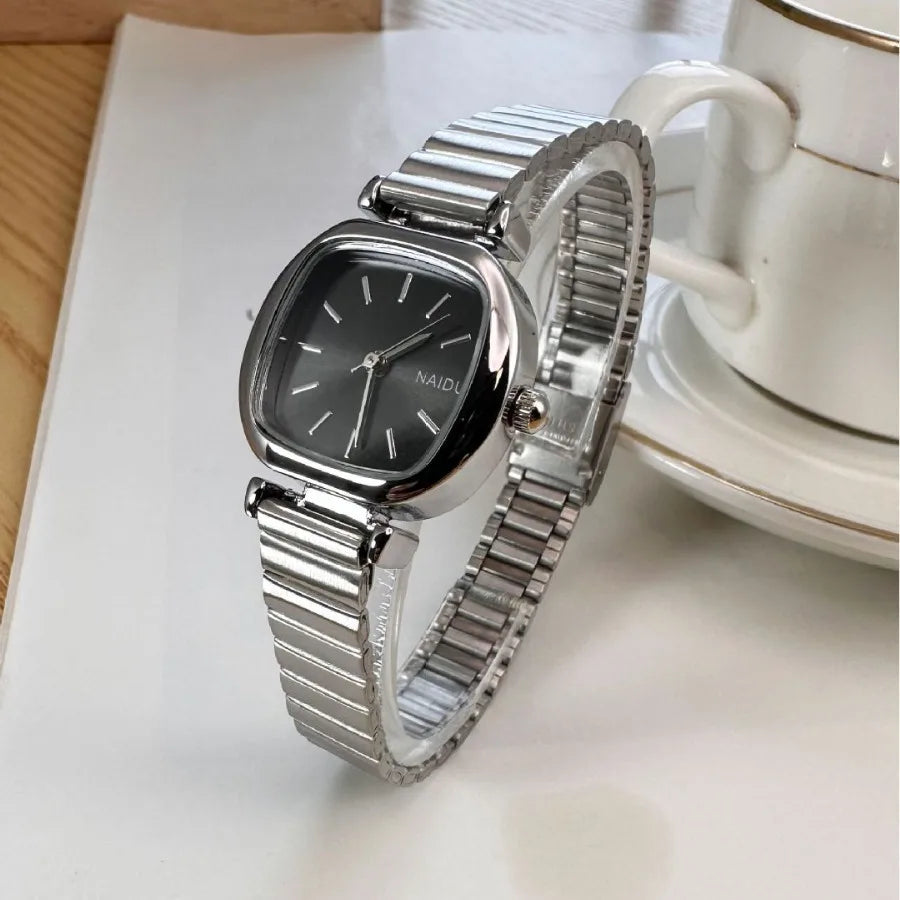 Women's Watch Simple Temperament Small Dial Square Student Wrist watches Fashion Ladies' Watches Clock Gift