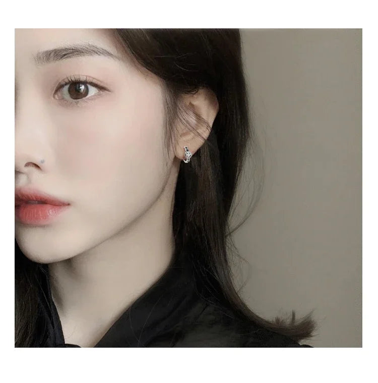 925 sterling silver retro Smile earrings new female niche design luxury premium earrings