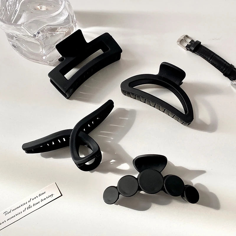 Women Elegant Black Geometric Plastic Hair Claw Lady Sweet Long Hair Holder Toothed Hair Clips Hairpins Fashion Hair Accessories