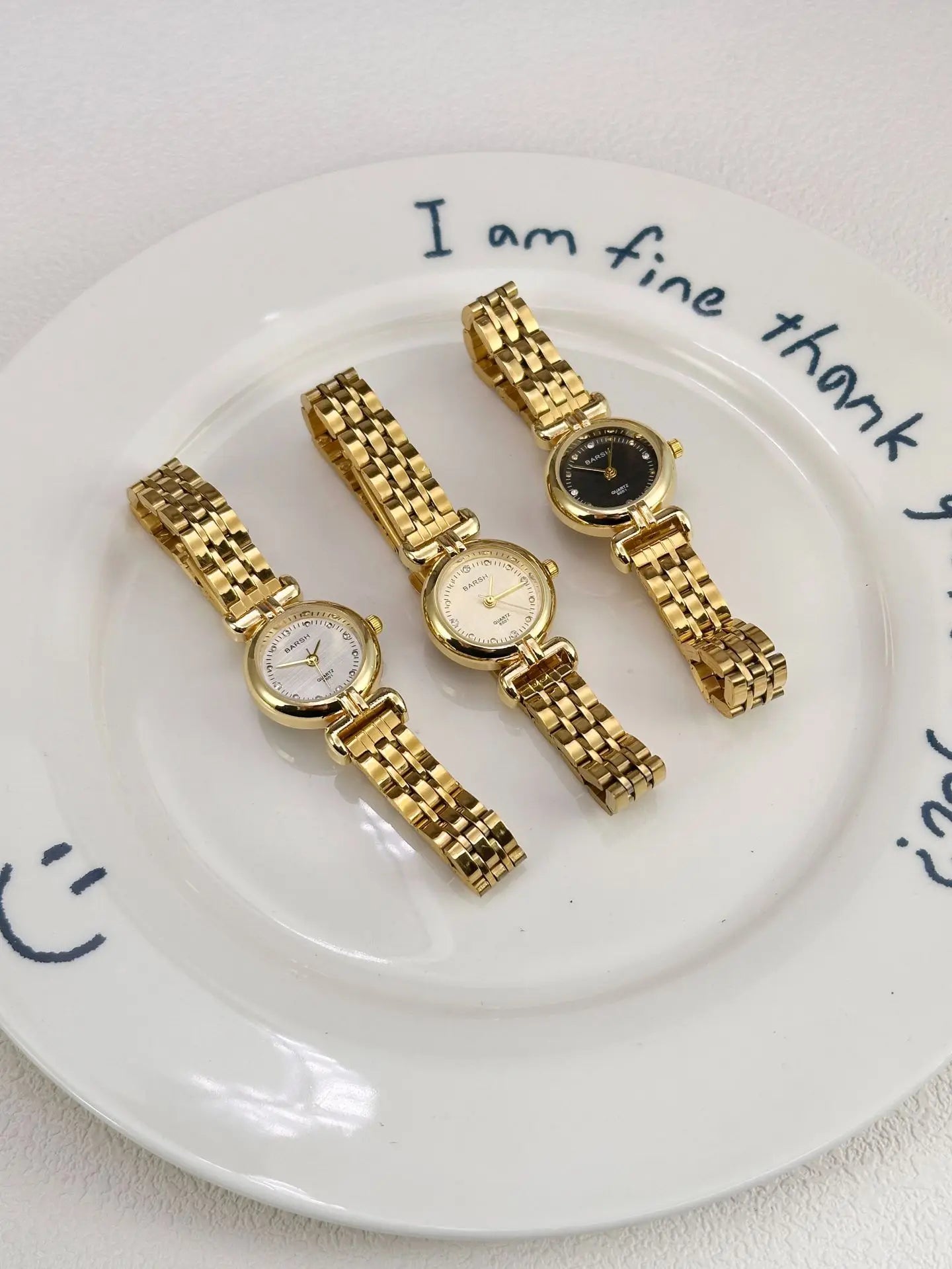 Women's Watches Fashionable and High-end Gold Steel Strip Small Dial Quartz Watch Simple Elegant Style Ladies' Watches