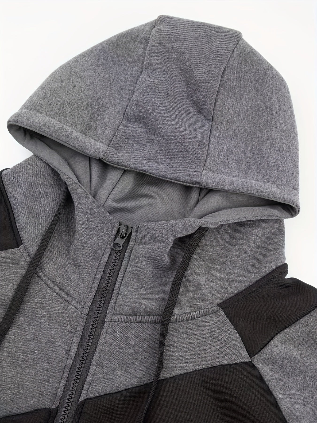 Stylish Men's Color Block Varsity Jacket - Water-Resistant Zip-Up Design with Adjustable Hood, Soft Fleece Lining, and Multiple Pockets - Perfect for Casual Outdoor Activities and Sports Events